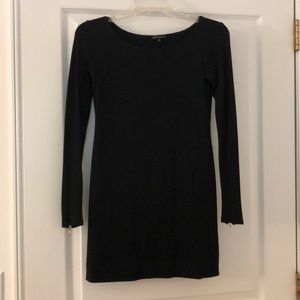 THEORY BLACK BLOUSE